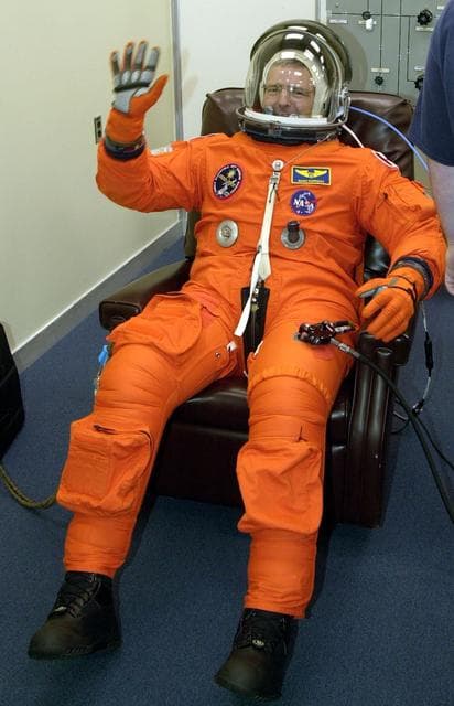NASA image: KSC-00padig107