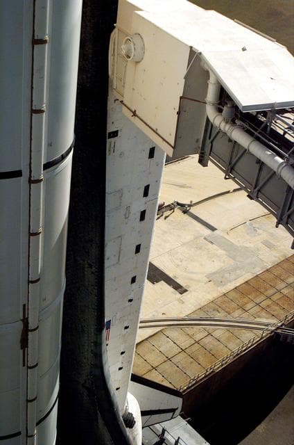NASA image: KSC-00padig116