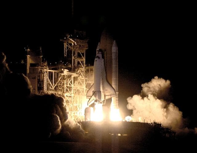 NASA image: KSC-00padig120