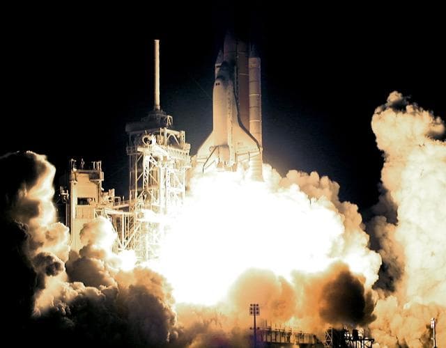 NASA image: KSC-00pd1549