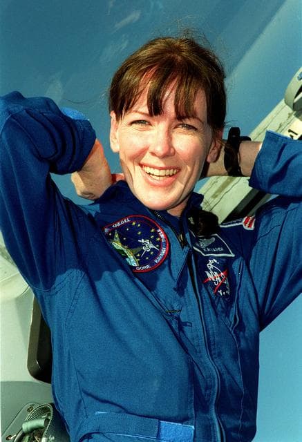 NASA image: KSC-00pp0005