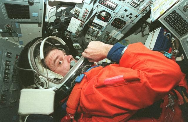 NASA image: KSC-00pp0080