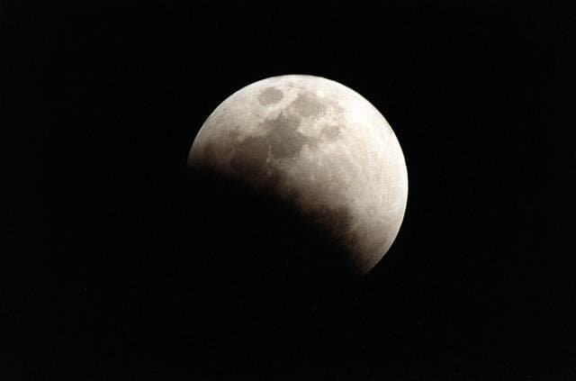 NASA image: KSC-00pp0092