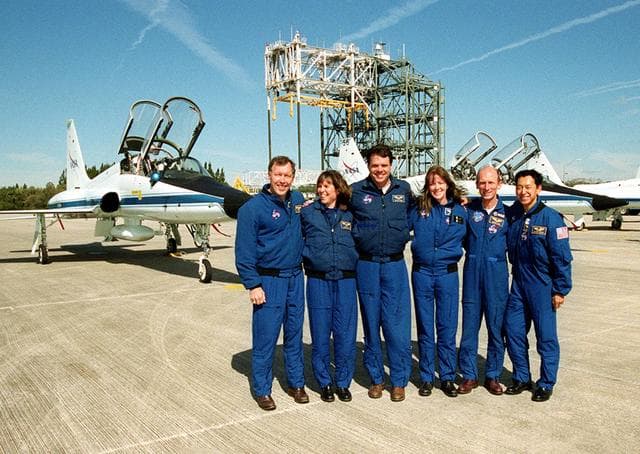 NASA image: KSC-00pp0114