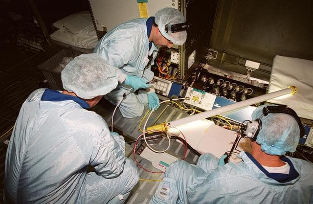 NASA image: KSC-00pp0186