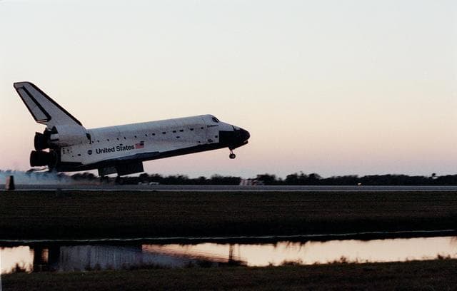 NASA image: KSC-00pp0249