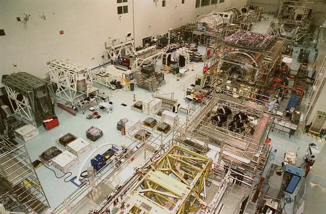 NASA image: KSC-00pp0298