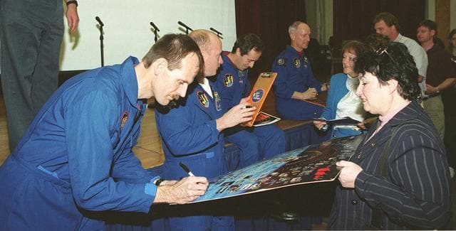 NASA image: KSC-00pp0310