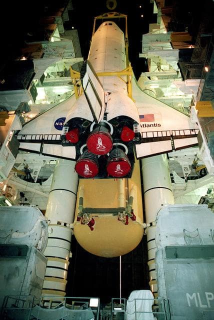 NASA image: KSC-00pp0365