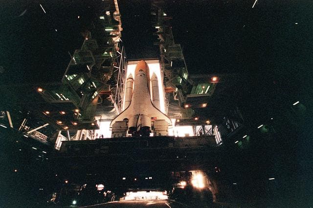 NASA image: KSC-00pp0403