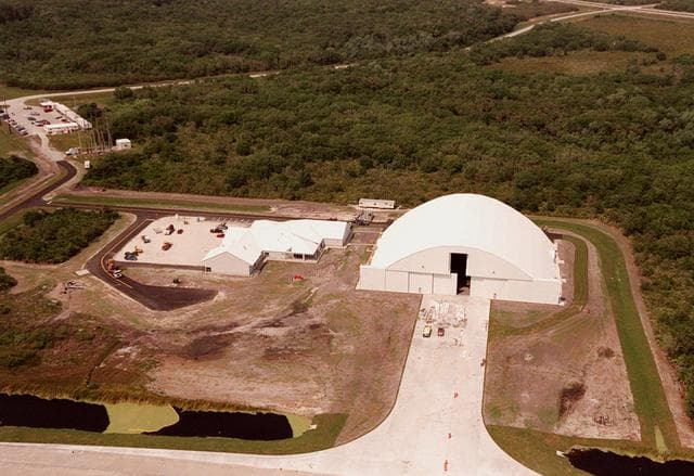 NASA image: KSC-00pp0434
