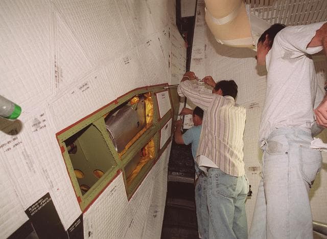 NASA image: KSC-00pp0484