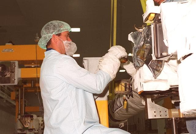 NASA image: KSC-00pp0508