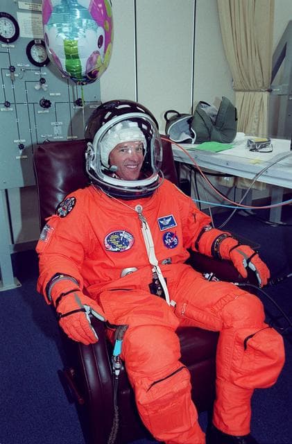NASA image: KSC-00pp0557