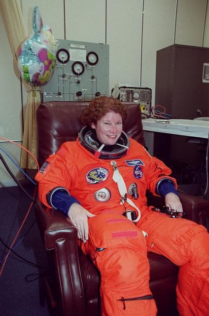 NASA image: KSC-00pp0558