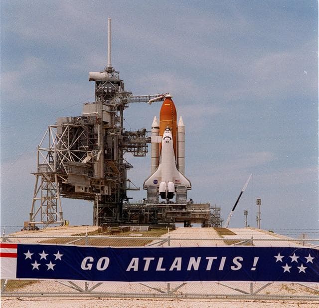 NASA image: KSC-00pp0636