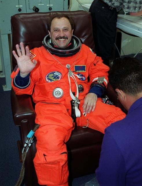 NASA image: KSC-00pp0642