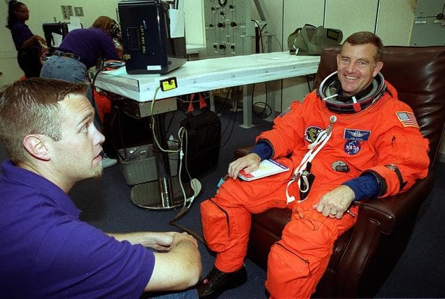 NASA image: KSC-00pp0643
