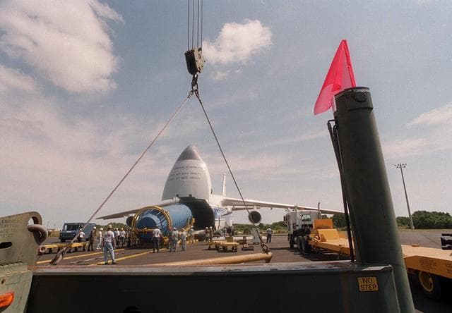 NASA image: KSC-00pp0661