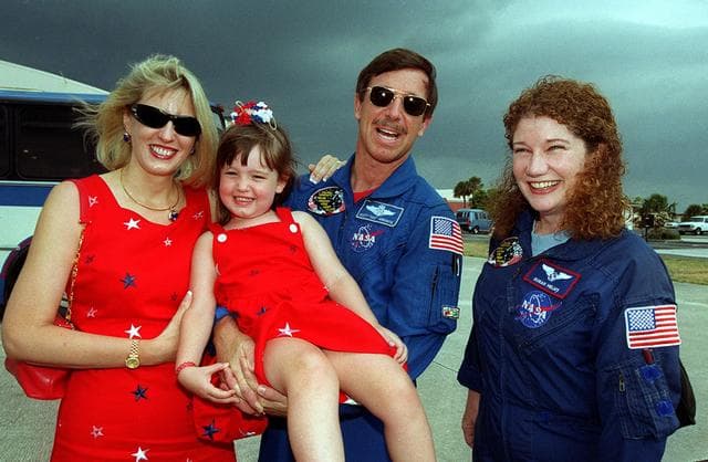 NASA image: KSC-00pp0684