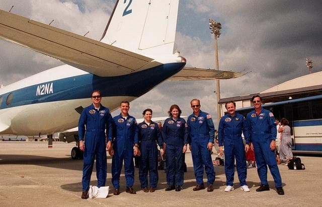 NASA image: KSC-00pp0688