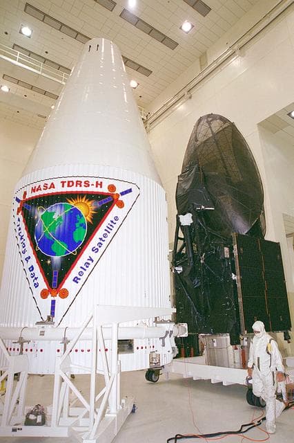 NASA image: KSC-00pp0749