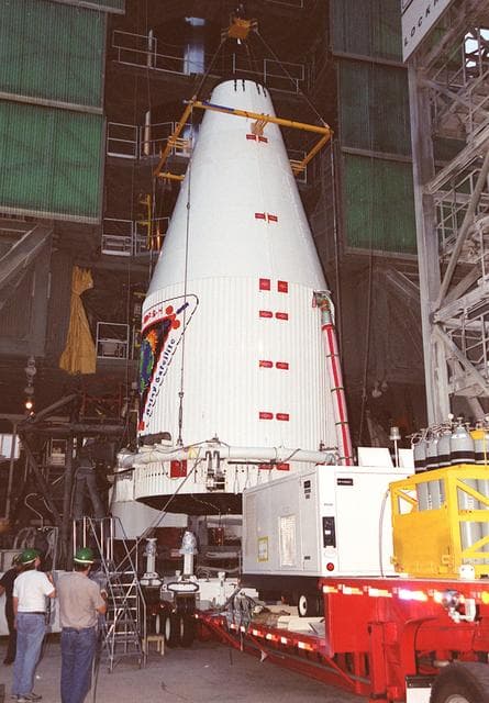 NASA image: KSC-00pp0762