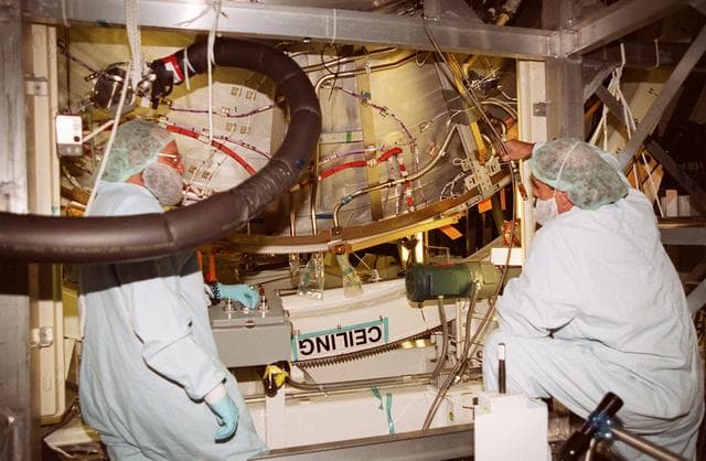 NASA image: KSC-00pp0794