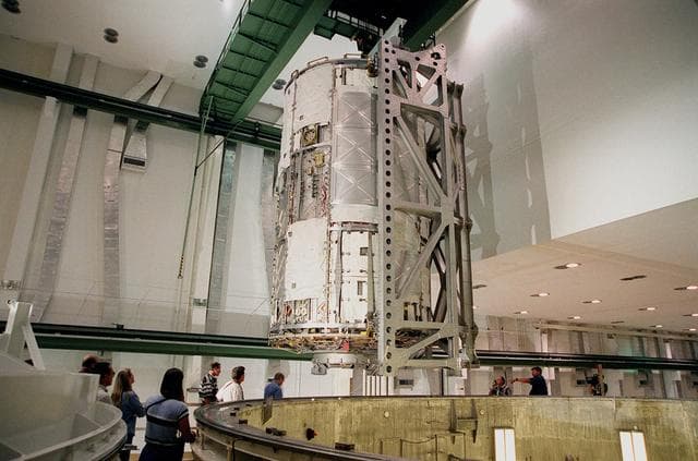 NASA image: KSC-00pp0845