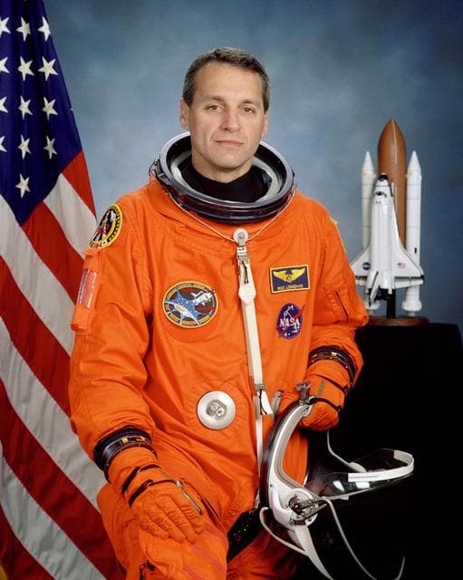 NASA image: KSC-00pp0893