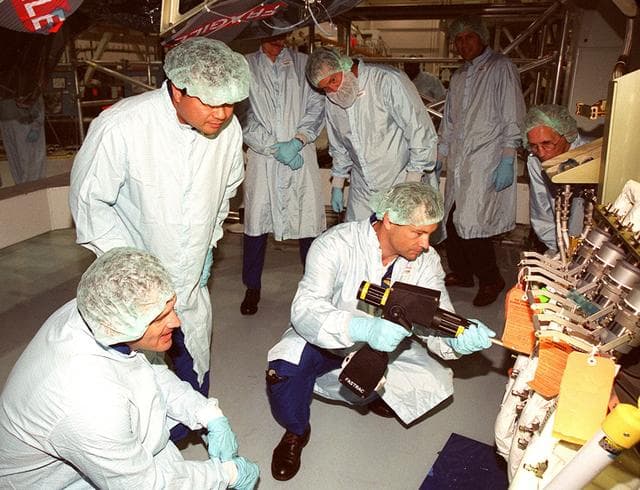 NASA image: KSC-00pp0904