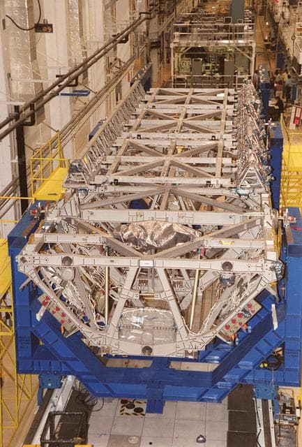 NASA image: KSC-00pp1065