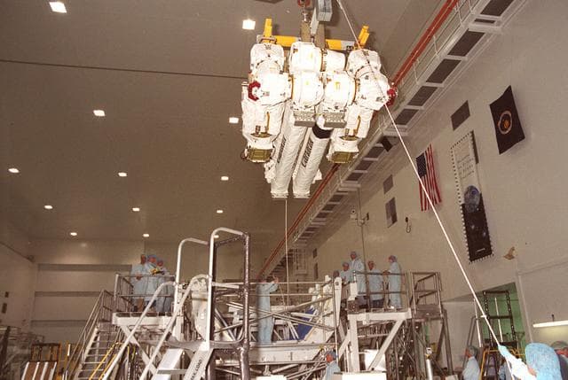 NASA image: KSC-00pp1149