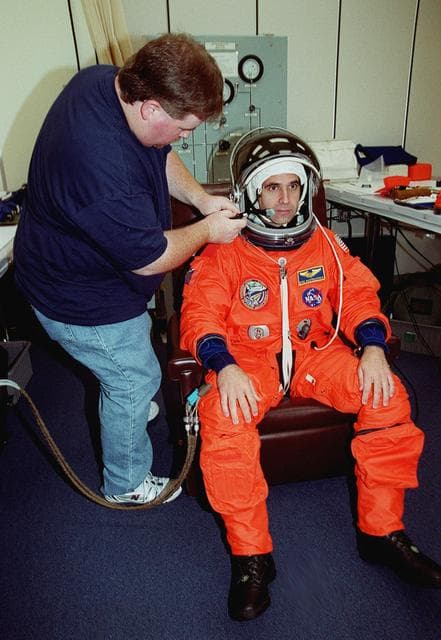 NASA image: KSC-00pp1159