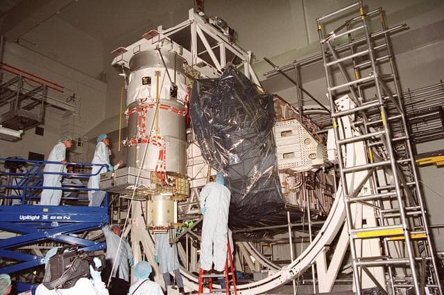 NASA image: KSC-00pp1197