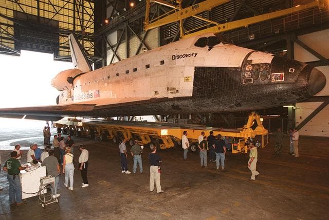 NASA image: KSC-00pp1204
