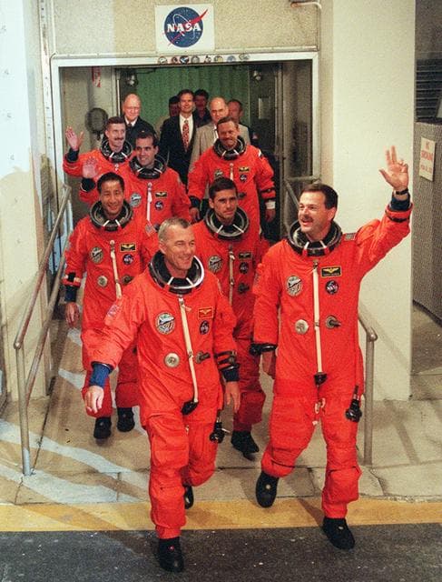 NASA image: KSC-00pp1260