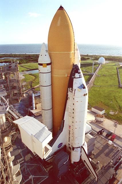 NASA image: KSC-00pp1292