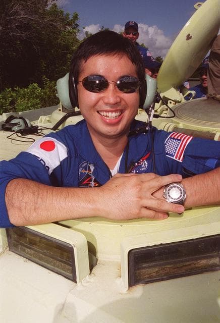 NASA image: KSC-00pp1319
