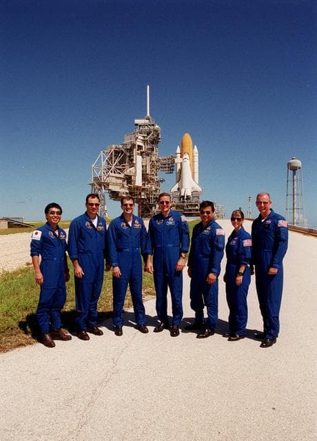 NASA image: KSC-00pp1330