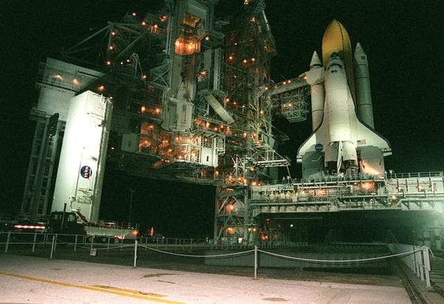 NASA image: KSC-00pp1351