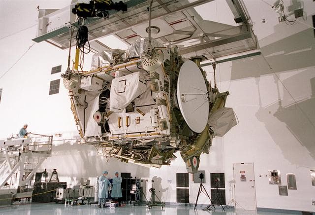 NASA image: KSC-00pp1388