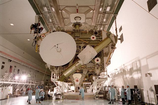 NASA image: KSC-00pp1389