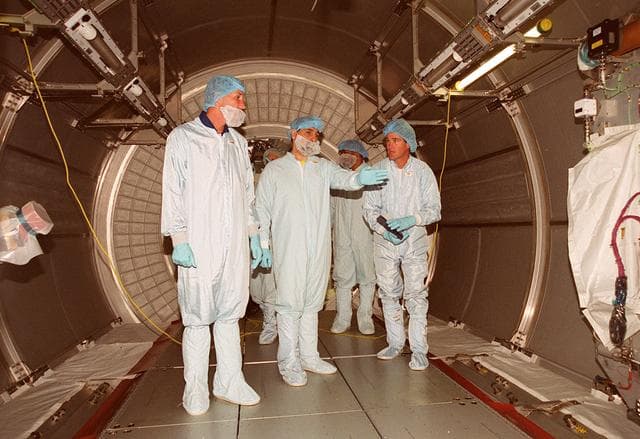 NASA image: KSC-00pp1456