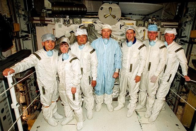 NASA image: KSC-00pp1477