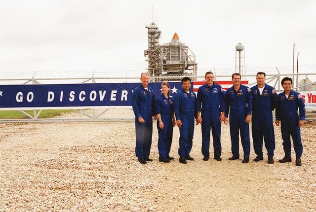 NASA image: KSC-00pp1485