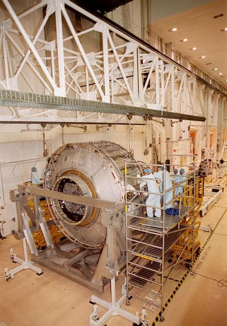 NASA image: KSC-00pp1499