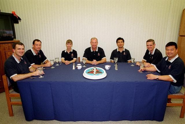 NASA image: KSC-00pp1522