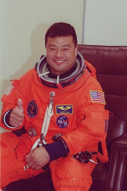 NASA image: KSC-00pp1525