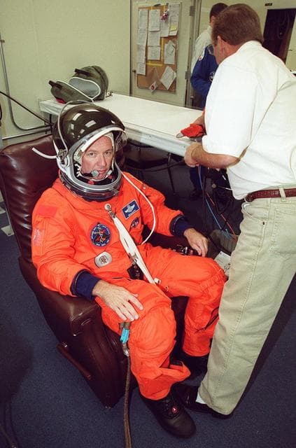 NASA image: KSC-00pp1543